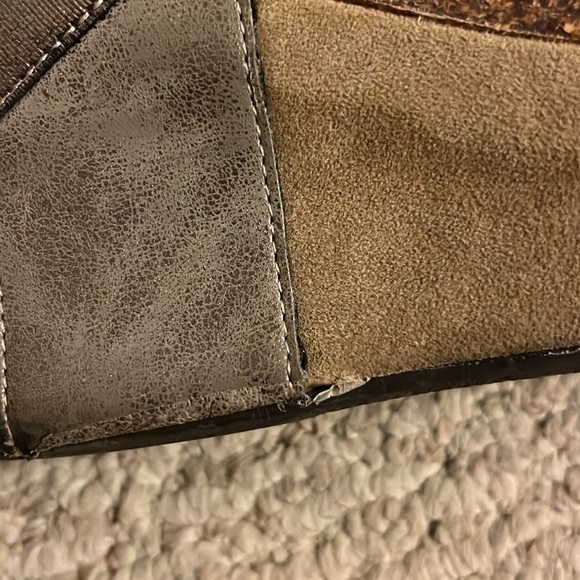 Pierre Dumas Wedges (Size 8 1/2) - Picture 13 of 16